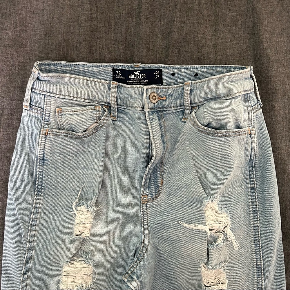 Hollister Mom Jeans